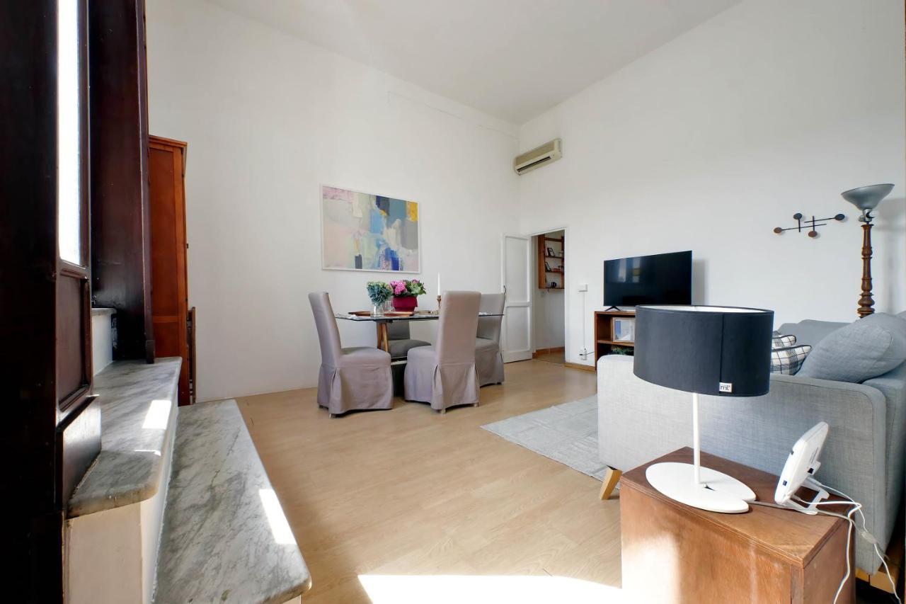 Cavour 2 Bedrooms Apartment Rome Bagian luar foto