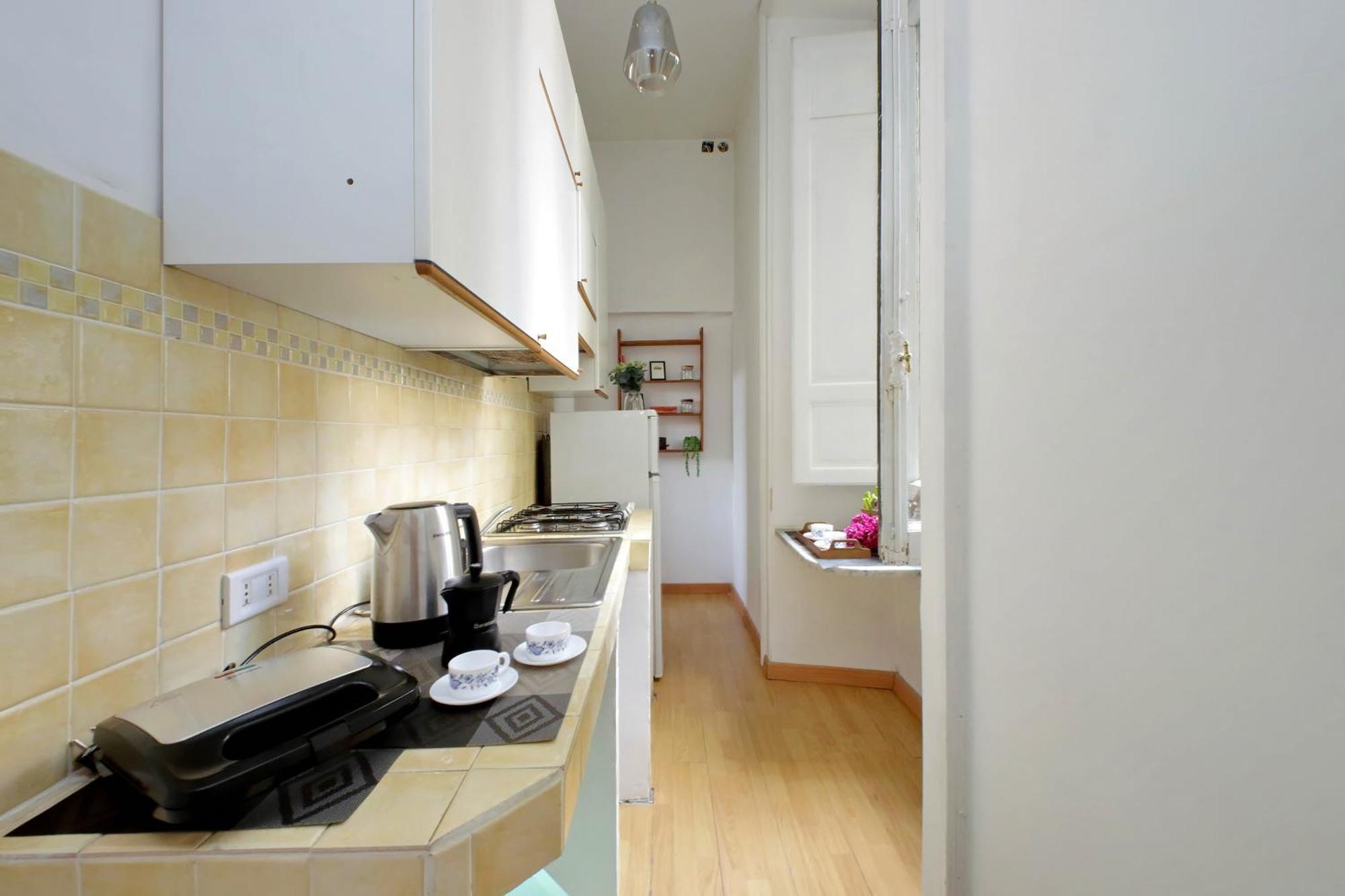 Cavour 2 Bedrooms Apartment Rome Bagian luar foto