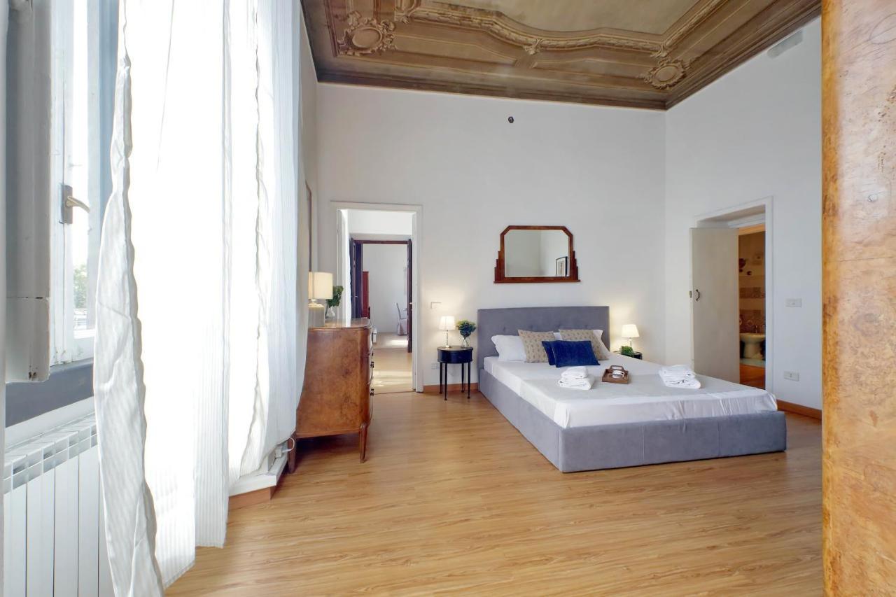 Cavour 2 Bedrooms Apartment Rome Bagian luar foto